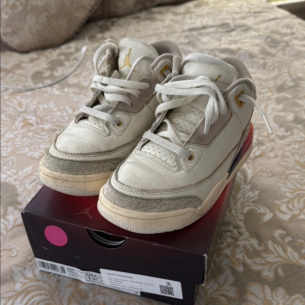Jordan 3 Retro SP J Balvin Medellin Sunset size 13.5